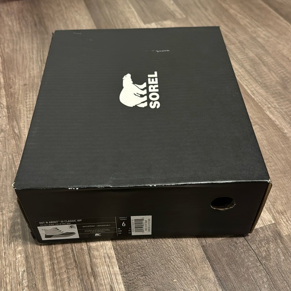 Sorel Out N About III Boots - Picture 4 of 5